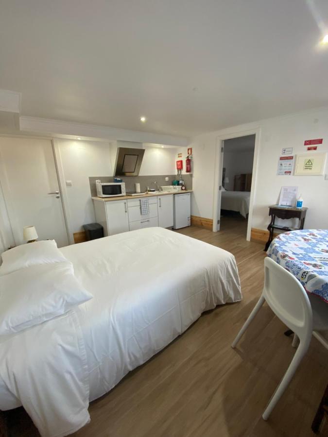 Vistalmar Sao Martinho Bed and Breakfast São Martinho do Porto Exteriör bild
