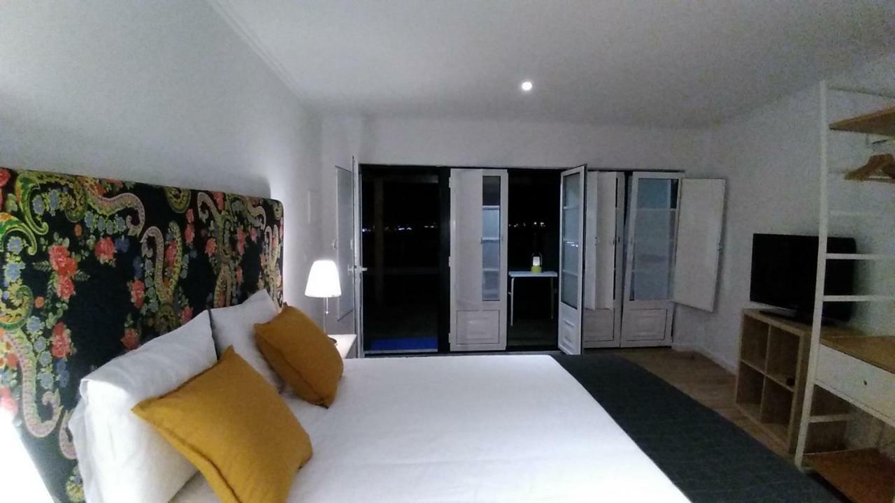 Vistalmar Sao Martinho Bed and Breakfast São Martinho do Porto Exteriör bild