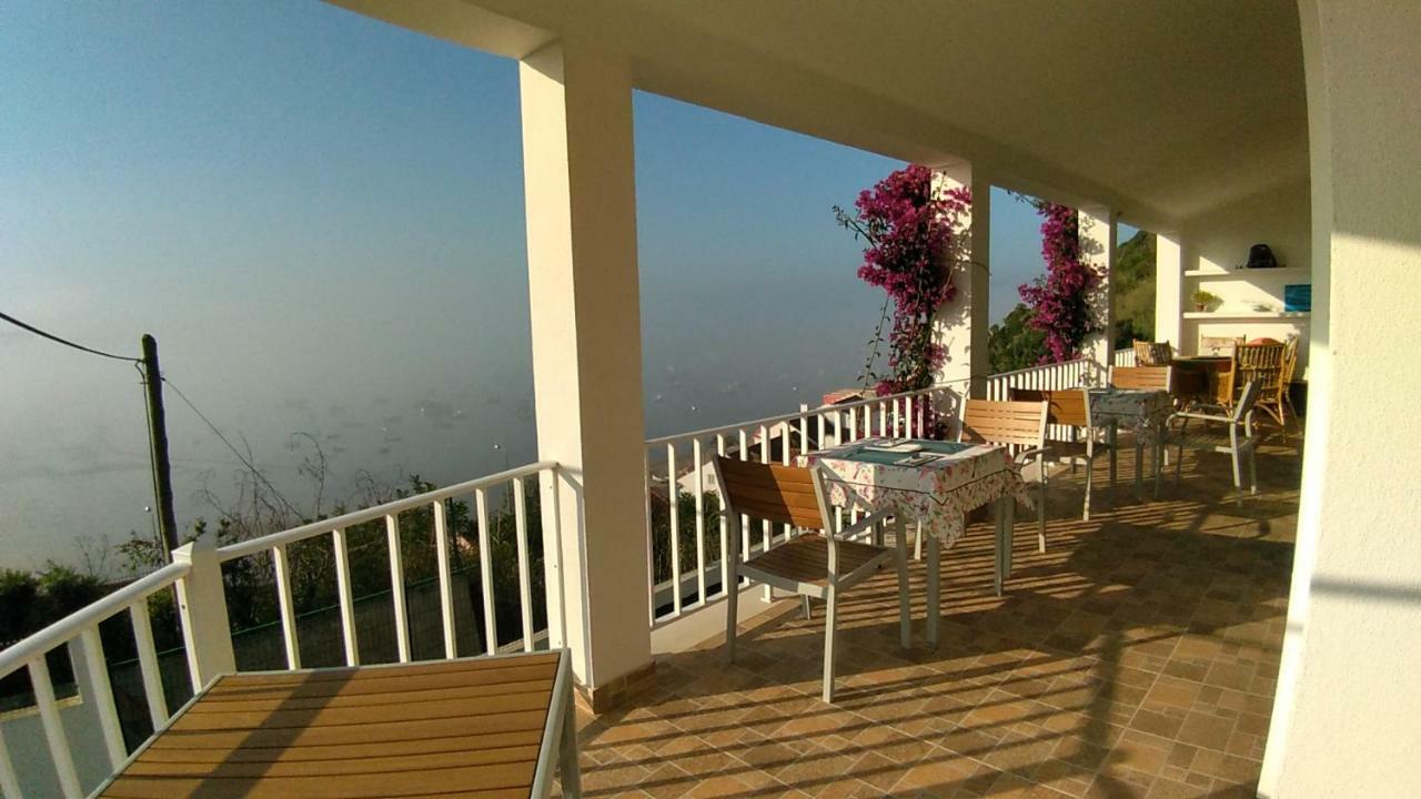 Vistalmar Sao Martinho Bed and Breakfast São Martinho do Porto Exteriör bild